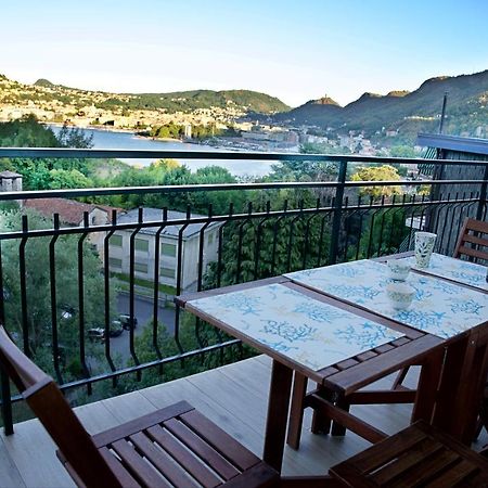 The Blue - Lake / City View Modern Apt Near Villa Olmo Como Exteriér fotografie