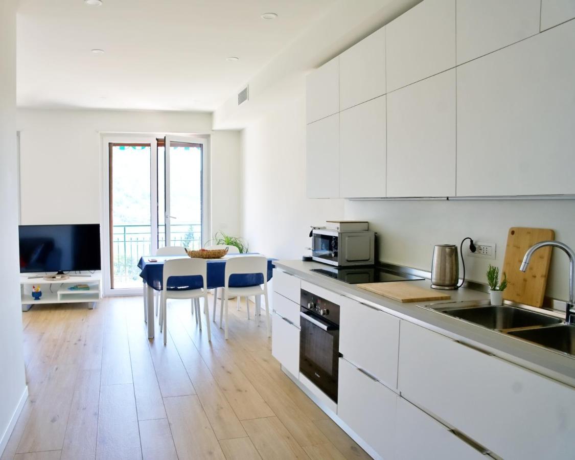 The Blue - Lake / City View Modern Apt Near Villa Olmo Como Exteriér fotografie